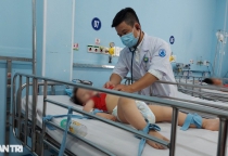 Trẻ em béo phì, có bệnh nền cần tiêm vaccine Covid-19 thế nào cho an toàn? Trẻ em béo phì, có bệnh nền cần tiêm vaccine Covid-19 thế nào cho an toàn?