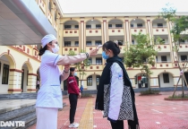 Học sinh trở lại trường: Sẽ phong tỏa diện hẹp thay vì cả trường nếu có F0 Học sinh trở lại trường: Sẽ phong tỏa diện hẹp thay vì cả trường nếu có F0