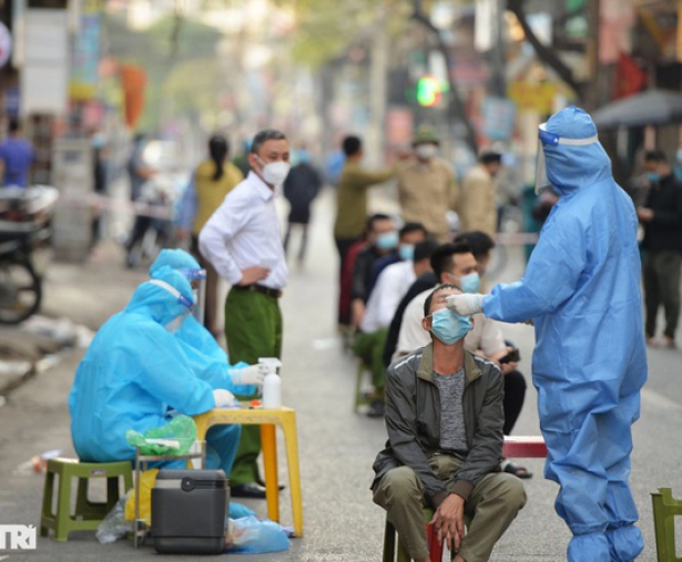 Sáng 2/12, hàng nghìn F0 cộng đồng, tăng cường giám sát biến thể Omicron