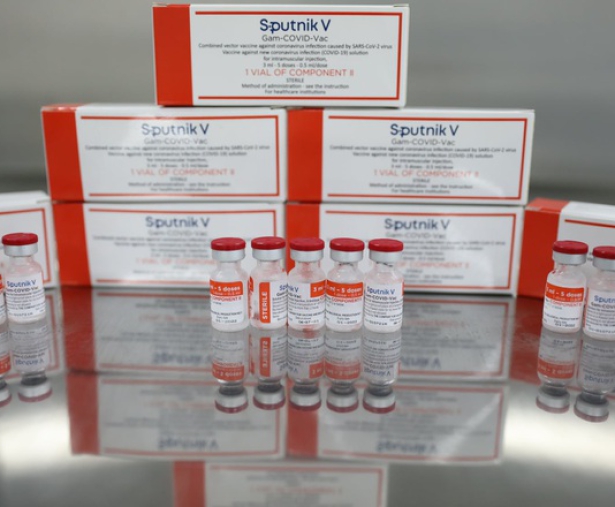 Lô vắc xin Sputnik V đầu tiên của Việt Nam sản xuất