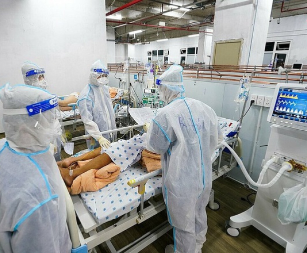 Thứ trưởng Bộ Y tế: Bệnh viện Trung ương sẽ rút từ từ khi TPHCM mở cửa