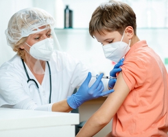 Việc tiêm vaccine Covid-19 cho trẻ em trên thế giới như thế nào?